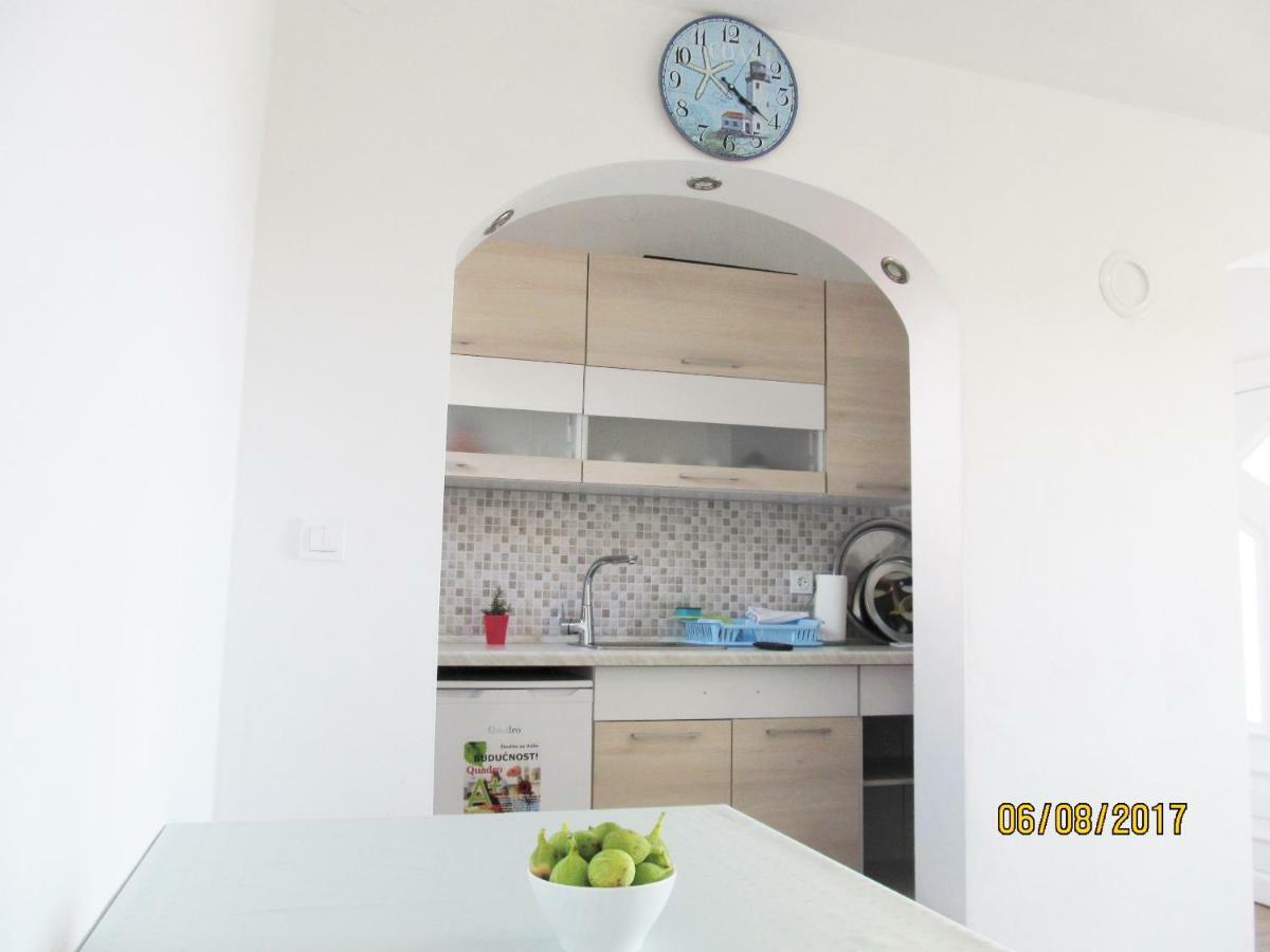 Apartament Mala Sirena Maslenica